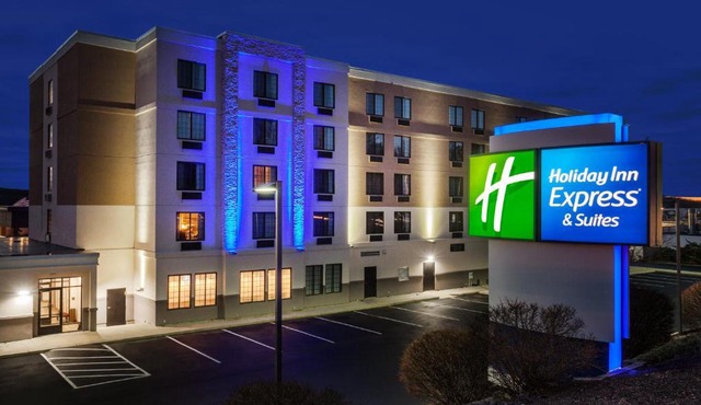 Holiday Inn Express Hotel & Suites Providence-Woonsocket by IHG