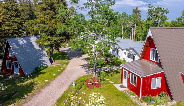 Jacobson's Cottages Cabin #9