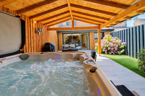 La Bulle Médocaine villa design avec jaccuzy privé