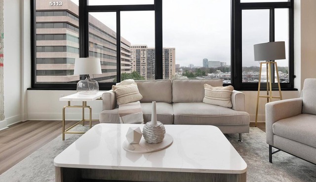 Landing | Spectacular 2BD, Gym, Game Room