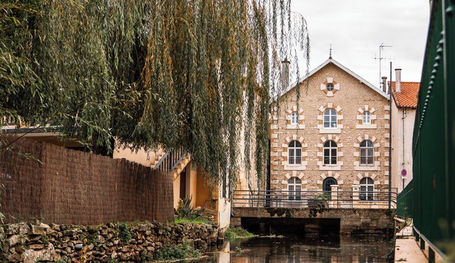 Logis Le Cheval Blanc et Clovis