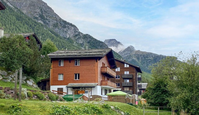 Lovely apartment for 6 people with WIFI, TV, balcony and panoramic view