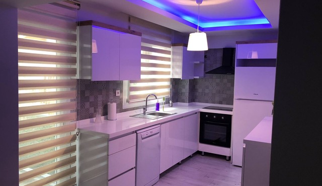 Luxury New Studio Condos near Ekonomi University. Suit #3