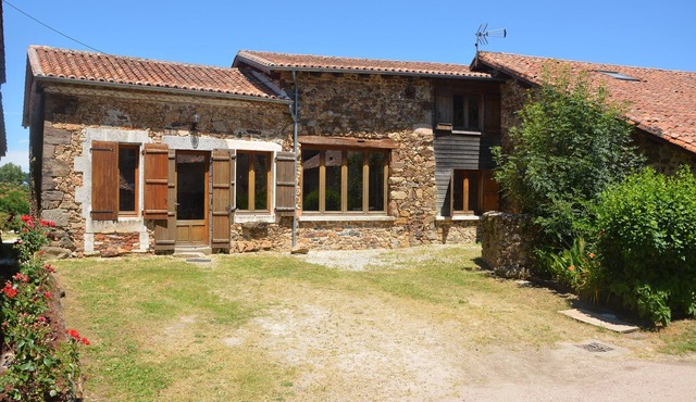 Maison Vacances 6 à 8 Pers-périgord- Dordogne - Piscine - Animaux Admis