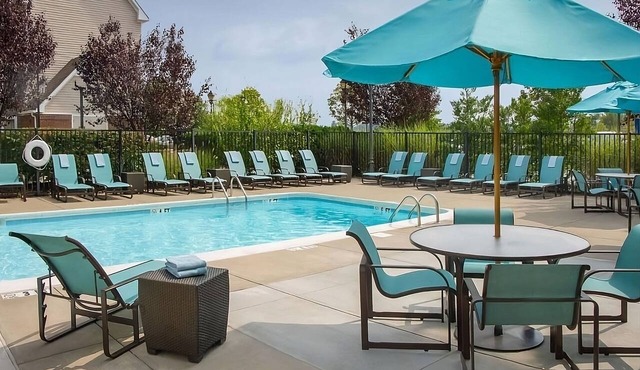 Make Your Trip More Enjoyable! w/Pool, Near Capitol Complex Monument Park
