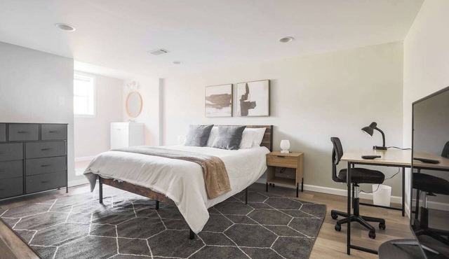 Modern, Peaceful 1 Bedroom