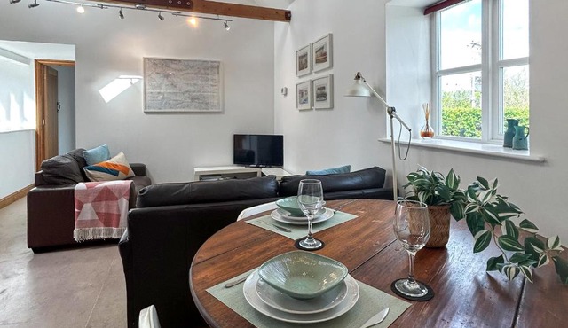 Noddingway Cottage