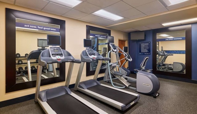 Perfect Smithfield Retreat with Pool - Free Breakfast | 4 Units