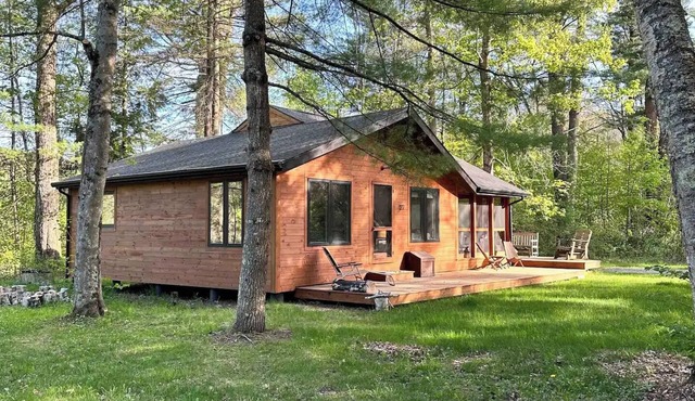 Plan your Berkshires by the lake