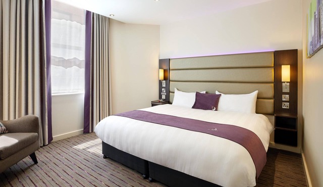 Premier Inn Chippenham