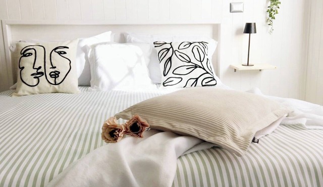 QuickHome Eco 2.0 - One Bedroom Apartment, Sleeps 3