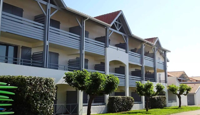 Residence Les Baines - 3 Rooms for 4 People