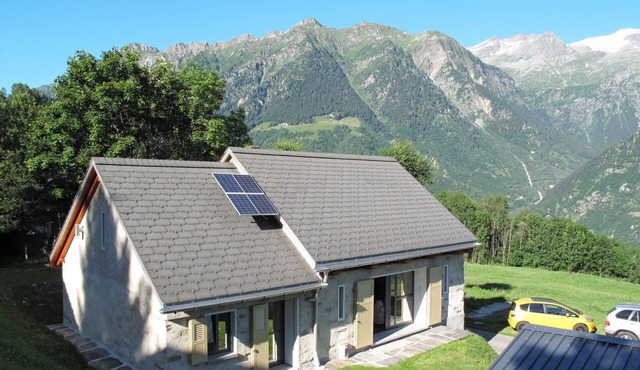 Rustico De Leoni by Interhome