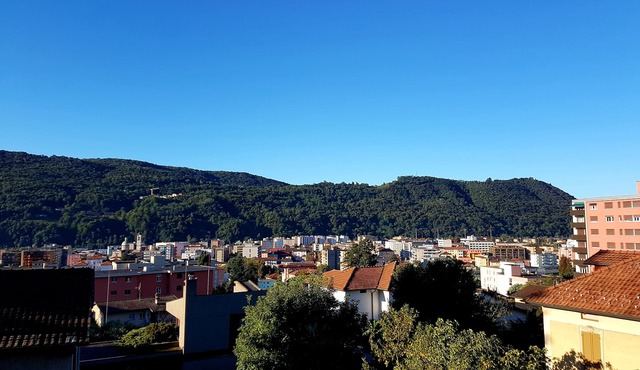 Spacious, bright studio - Balcony, Panoramic View, Free Parking