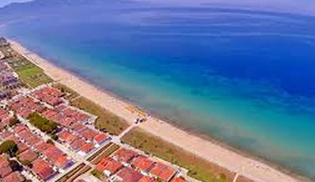 Triplex Appartement in het Centrum Nabij Nationale Park Kusadasi