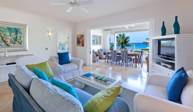 Uninterrupted Beachfront Views - Schooner Bay 207 (2 bed)