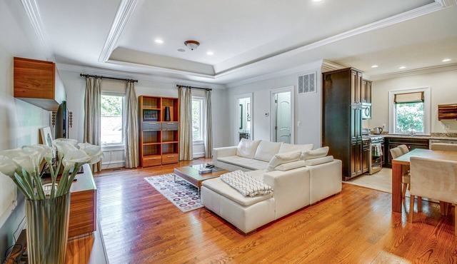 Upscale Villa | Perfect for Executive + Families