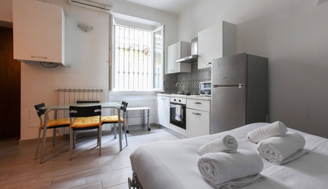 V.le Certosa Comfy Studio!