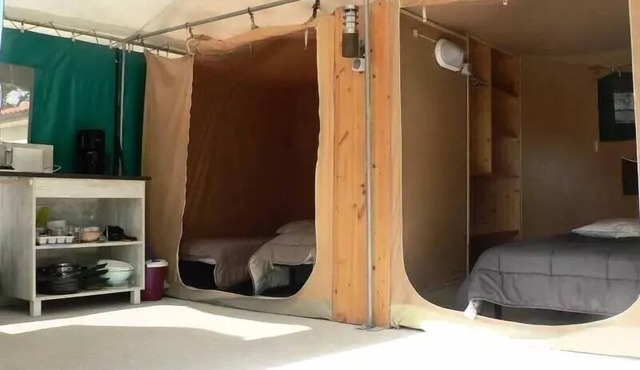 Valenty Campsite * - Trapper Tent 3 rooms 5 people Without Sanitary