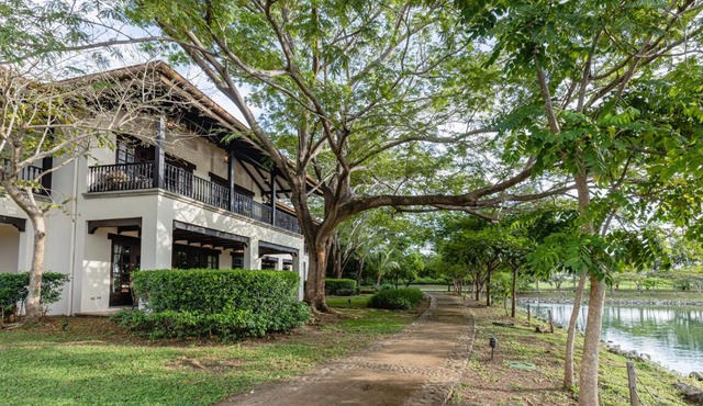 Villa Almendro