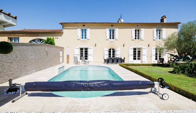 Villa 'La Maison Des Vignes' with Private Pool, Private Terrace and Wi-Fi