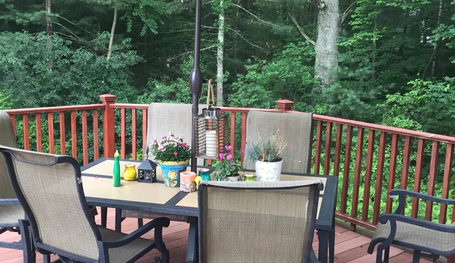 Walk to Gillette! 3BR Home Near Stadium Patriot Place, Drive Boston/Providence