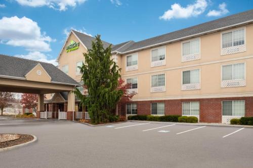 Wingate Suites By Wyndham Mansfield Ontario