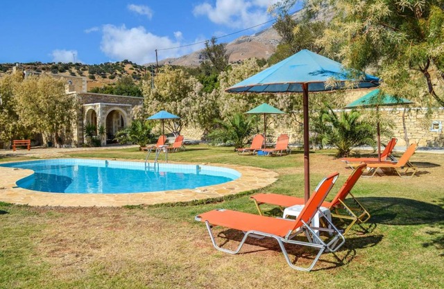 Holiday Garden Crete 