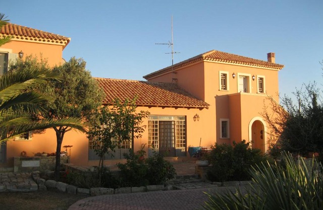 Alekos Beach Houses-Natura Rossa
