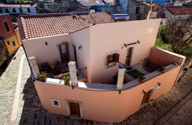 Ariadne Traditional House,