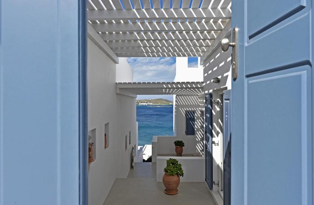 Armenistis Apartment 2