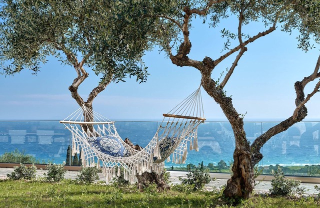 Artemis Villa 