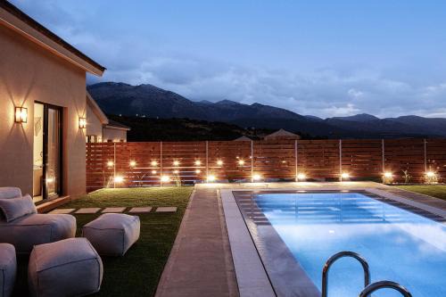 Carob Villa Hideaway 