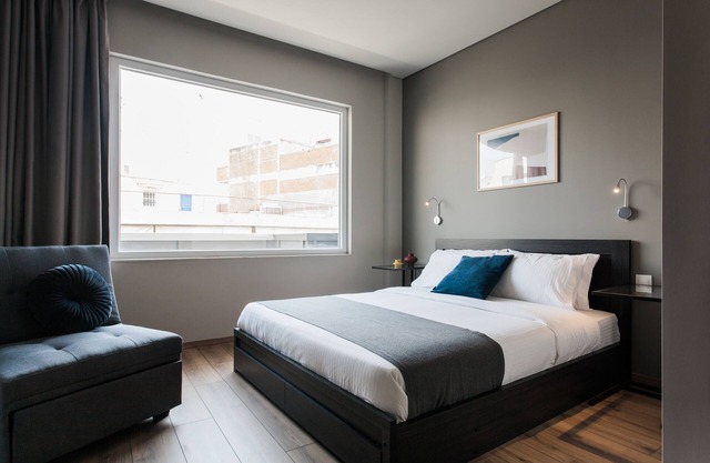 Classy 1BR Apartment at WYZ Athens
