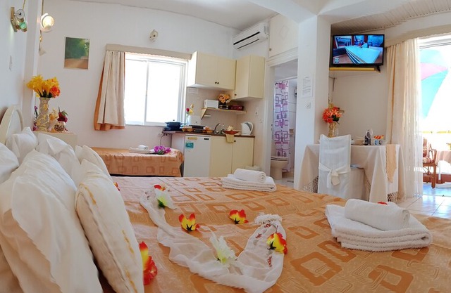 Evli ,,Luxury self catering apartments 7minutes walk down to center of Rethymno