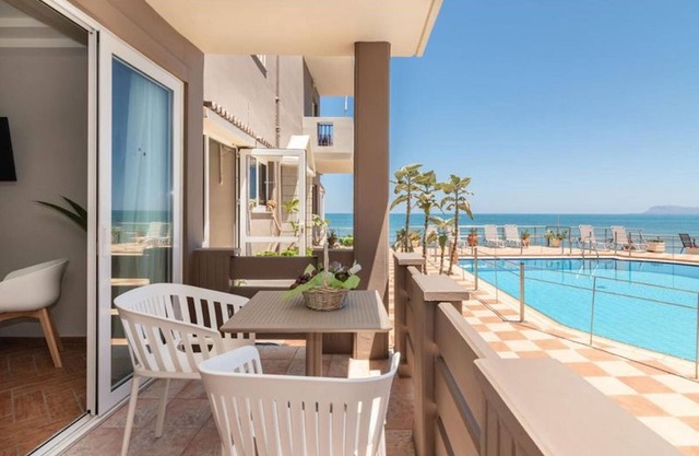 Girogiali beach hotel