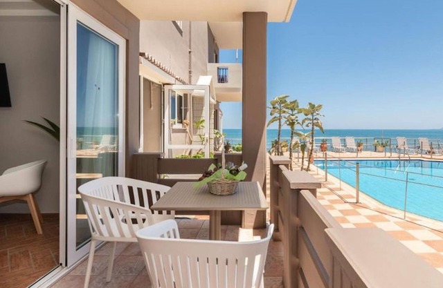 Girogiali beach hotel
