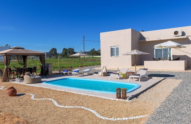 Holiday house Gennadi for 1 - 7 persons with 2 bedrooms - Holiday home