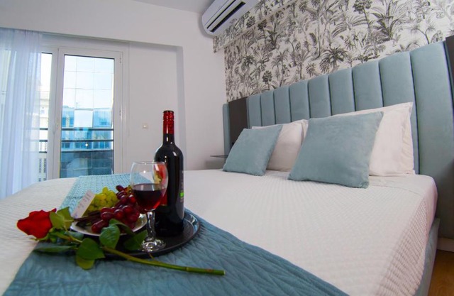 Phaedrus Living Modern Kriel Suites 203