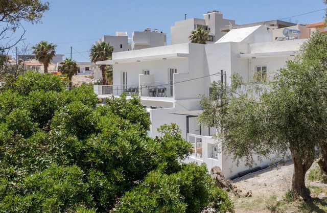 Secretnest 4 ,studio,near the beach,Plakias