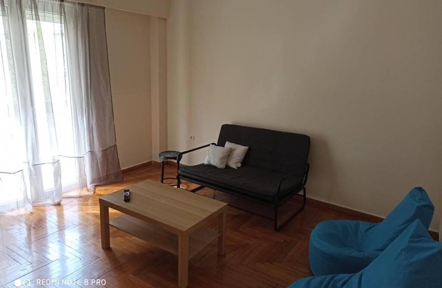 Spacious & Cozy, 3 room central apartment!!