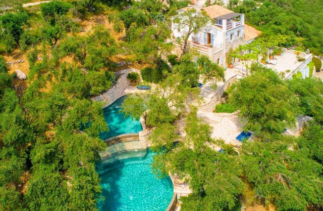 The Olive Press - Agni Bay: Large Private Pool, Walk to Beach, Sea Views, A/C, WiFi, Car Not Require - 231