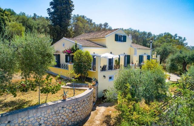 Villa Costa 