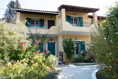 Yiannis Apartments Agios Georgios Pagoi Corfu