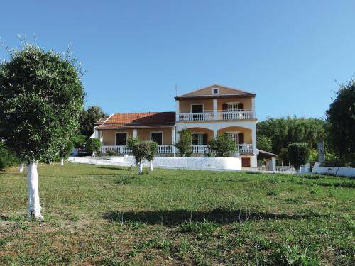 Agios Stefanos Avliotes Apartment | 100 m² Apartment ∙ 3 bedrooms ∙ 6 guests