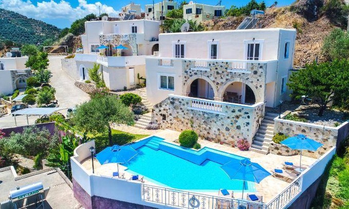 Stalos Villa | 108 m² Villa ∙ 3 bedrooms ∙ 7 guests