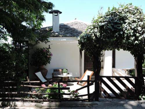 Tsagarada House | 110 m² House ∙ 2 bedrooms ∙ 5 guests