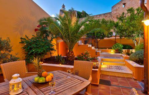 Old Town Resort | 110 m² Resort ∙ 3 bedrooms ∙ 6 guests