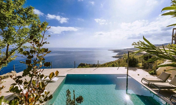 Agios Vasileios House | 112 m² House ∙ 3 bedrooms ∙ 5 guests