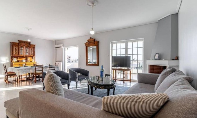 Glyfada Apartment | 120 m² Apartment ∙ 2 bedrooms ∙ 5 guests